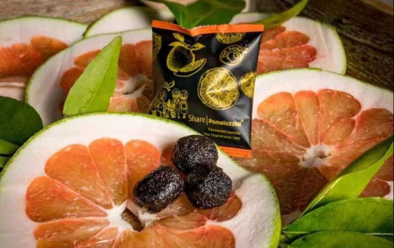 Pomelozzini fermentiert aus Pomelo Pomelozzini fermentiert aus Pomelo